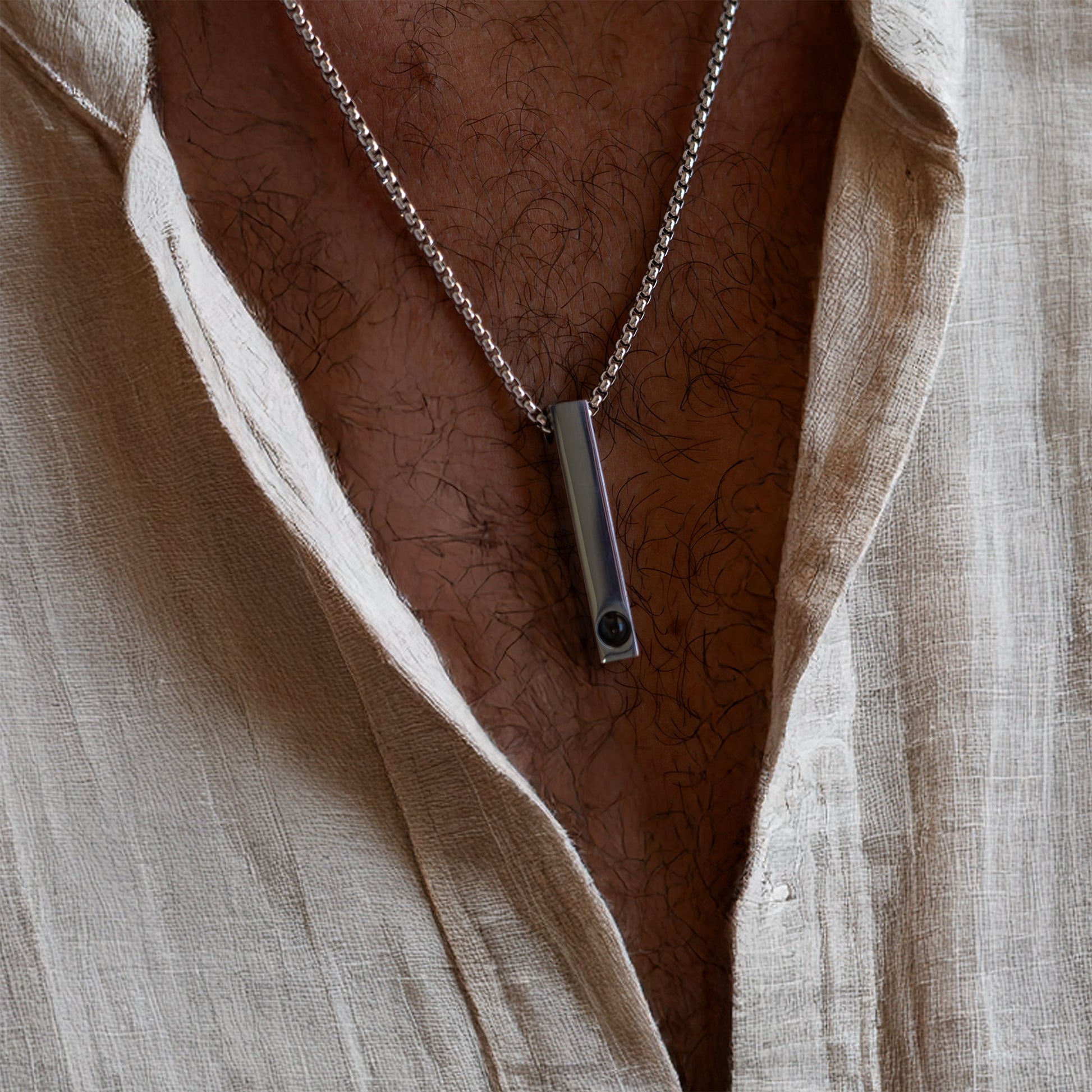 Personalized photo necklace - Bar B-Chain